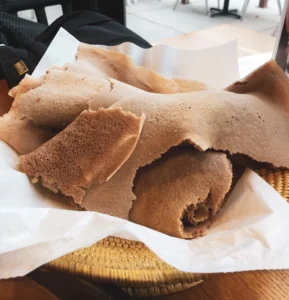 Injera, Demera, Chicago