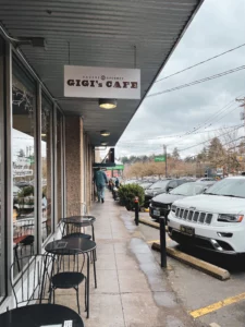 Exterior, Gigi's Cafe, Portland