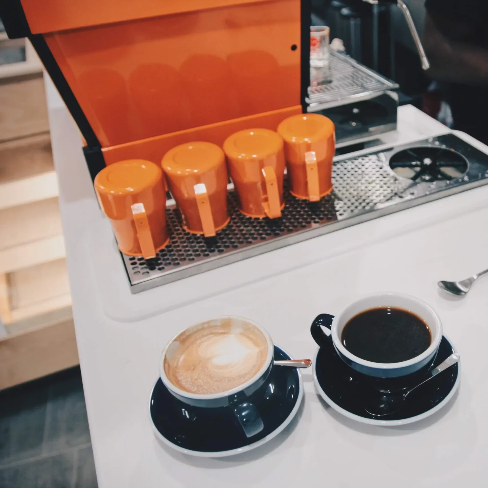 Coffee shop, Brooklyn, Peckish, Drip coffee and latte
